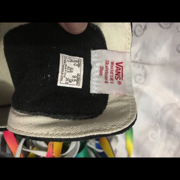 Vans off the Wall Shoes - Picture 5 of 5